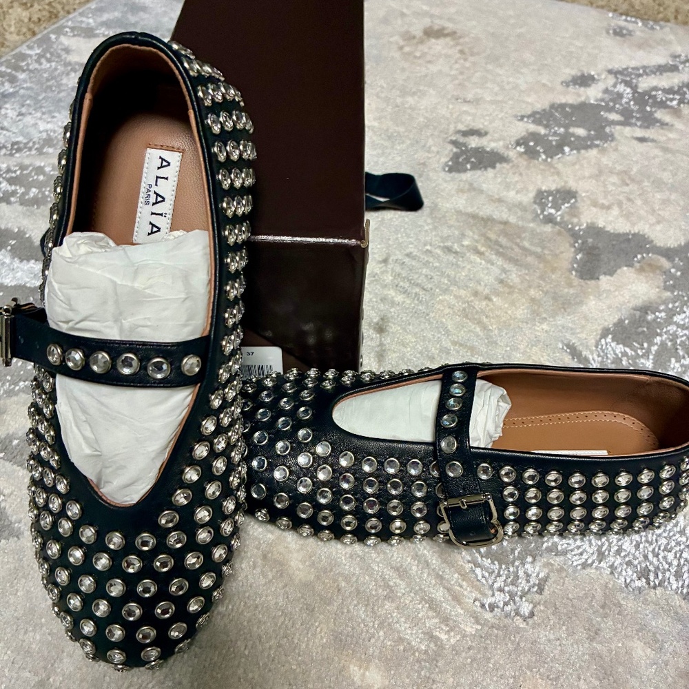 ALAIA STUDDED BALLET FLATS BNWT SIZE 7